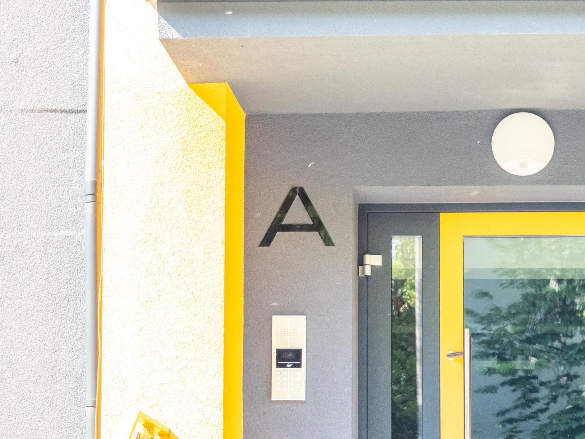 Apartament Fala Metro Sgh Klub Stodola Parking Parkview Fast Wifi Varsóvia Exterior foto