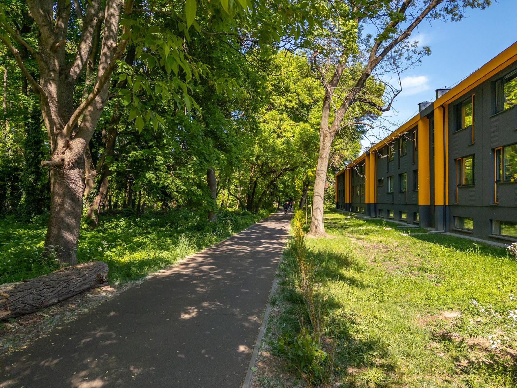 Apartament Fala Metro Sgh Klub Stodola Parking Parkview Fast Wifi Varsóvia Exterior foto